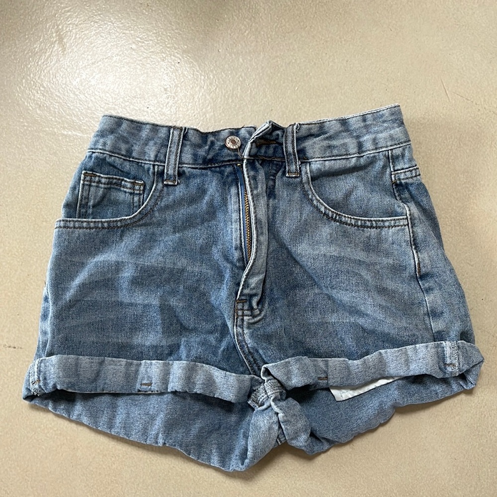 It’s originally from Shein and is a light blue jean color.